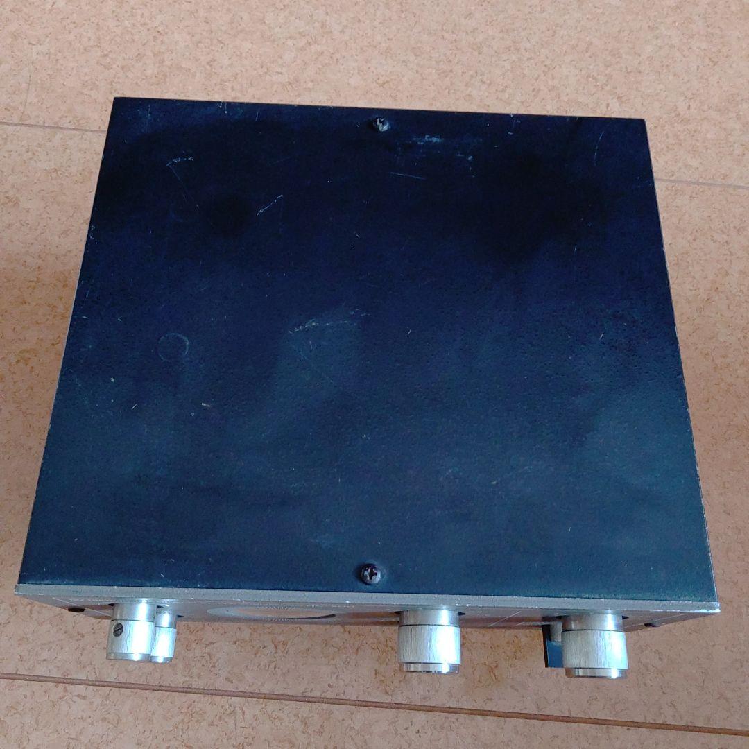 アンテナチューナーTOKYO HI-POWER HC-200