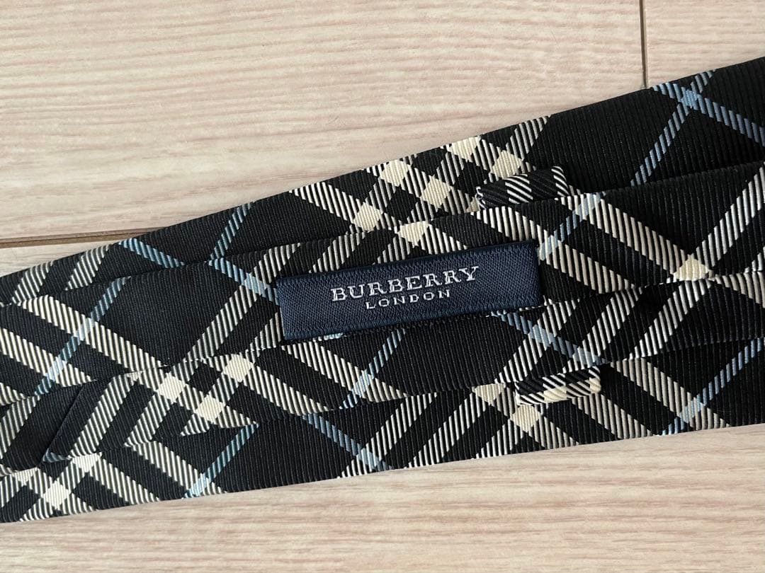 BURBERRY ジュニア　スーツ 14Y 160