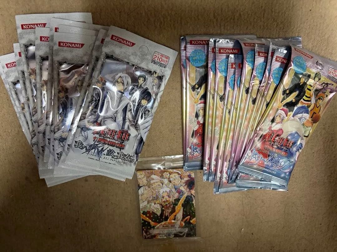 ス*)様 【未開封品セール】D.Gray-man計27パック➕特典カード2枚