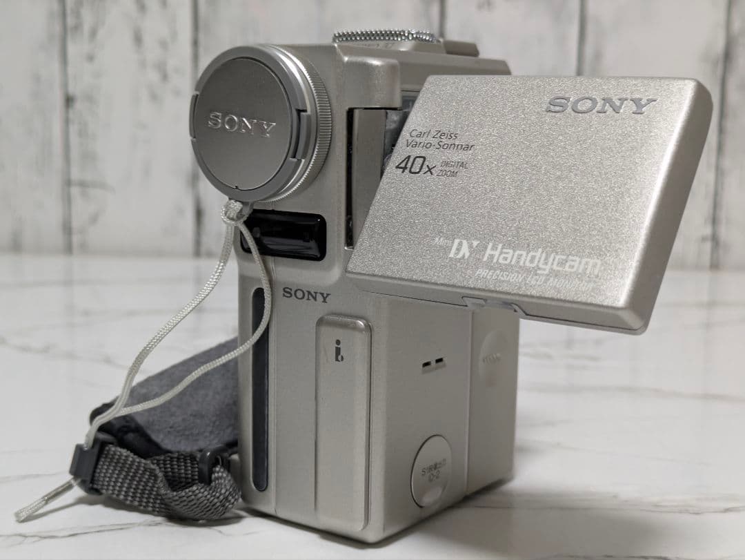SONY　DCR-PC1　MiniDV対応　ACアダプター付き