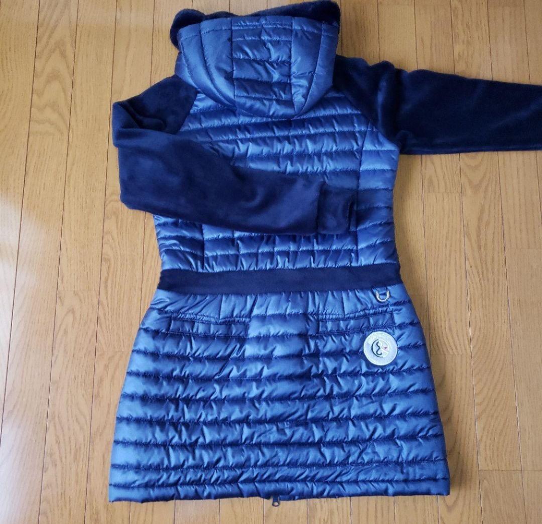 and per se フード付きネイビージャケット