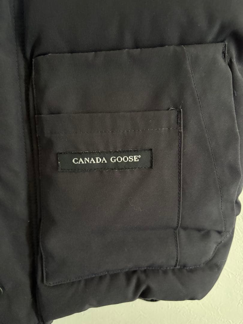   ネイビー ダウンベスト S