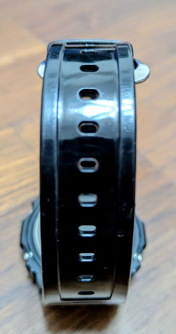 CASIO G-SHOCK タフソーラー ブラック/グリーン