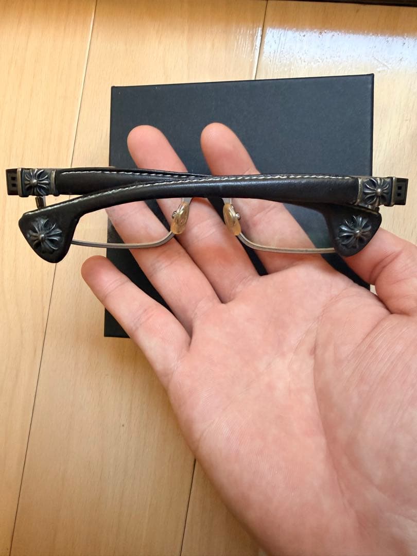 CHROME HEARTS M.DIVER CHプラステンプルレザーサングラス