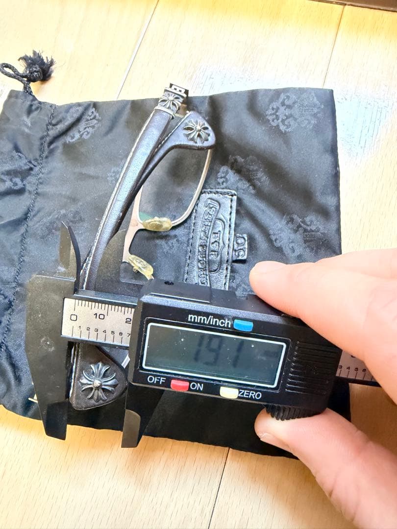 CHROME HEARTS M.DIVER CHプラステンプルレザーサングラス