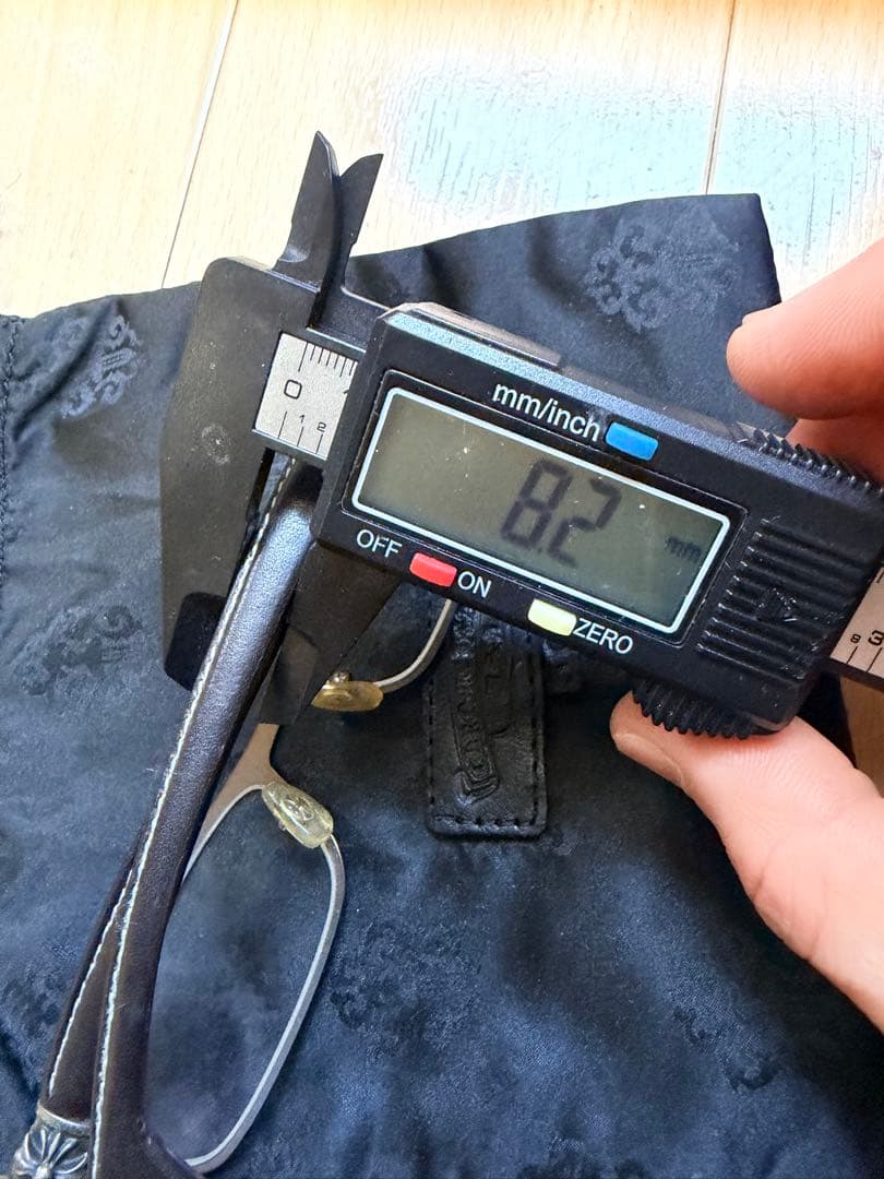 CHROME HEARTS M.DIVER CHプラステンプルレザーサングラス