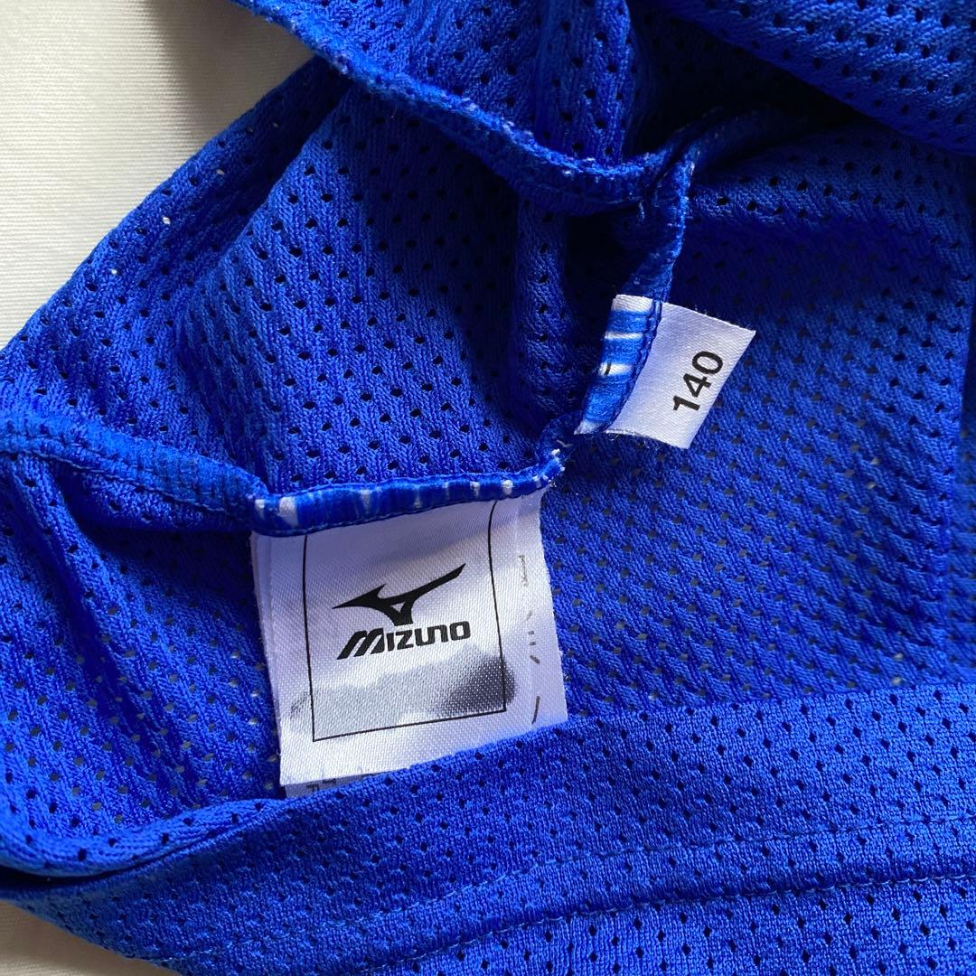 ハーツ　ユニフォーム　上下セット　上140下130