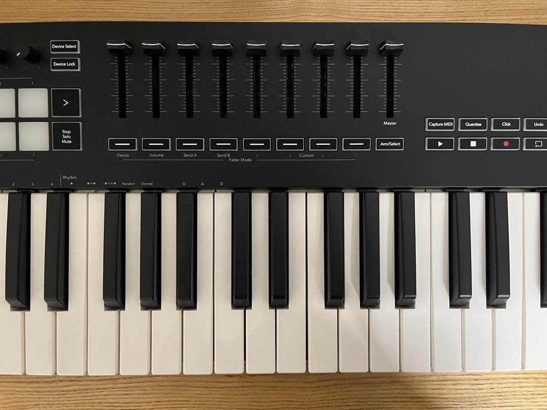 た*様 【美品】novation LAUNCHKEY 61 MK3