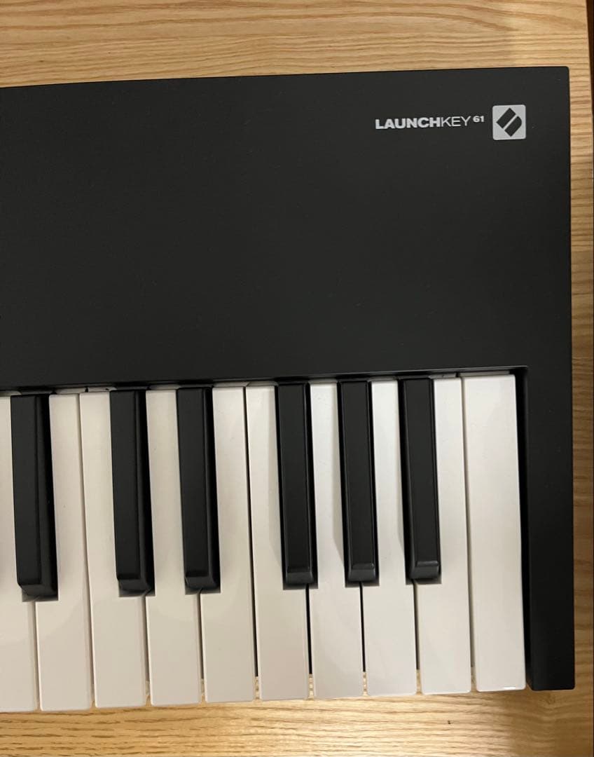 た*様 【美品】novation LAUNCHKEY 61 MK3