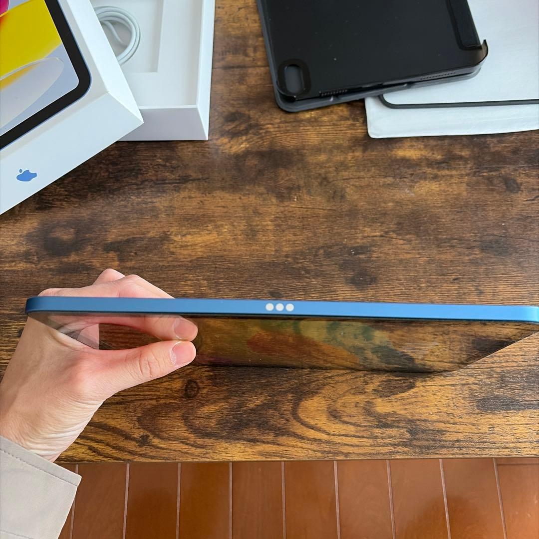 iPad 本体 ブルー　第10世代　64GB