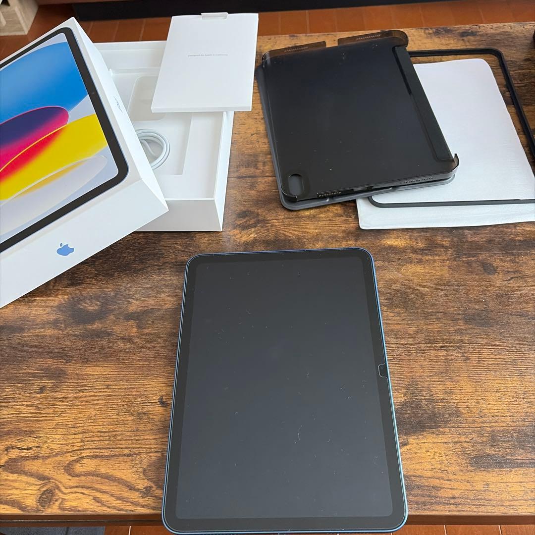 iPad 本体 ブルー　第10世代　64GB