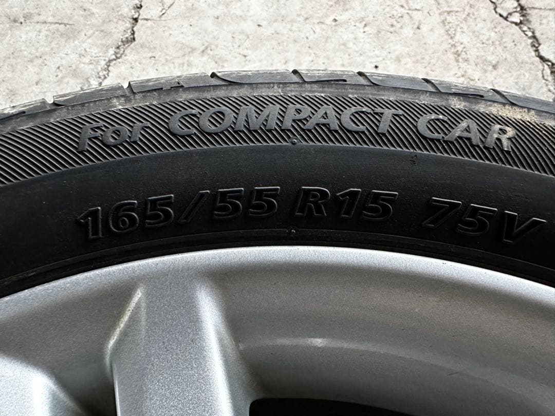 ダイハツ純正/4.5J-15 165/55R15 他社流用可能