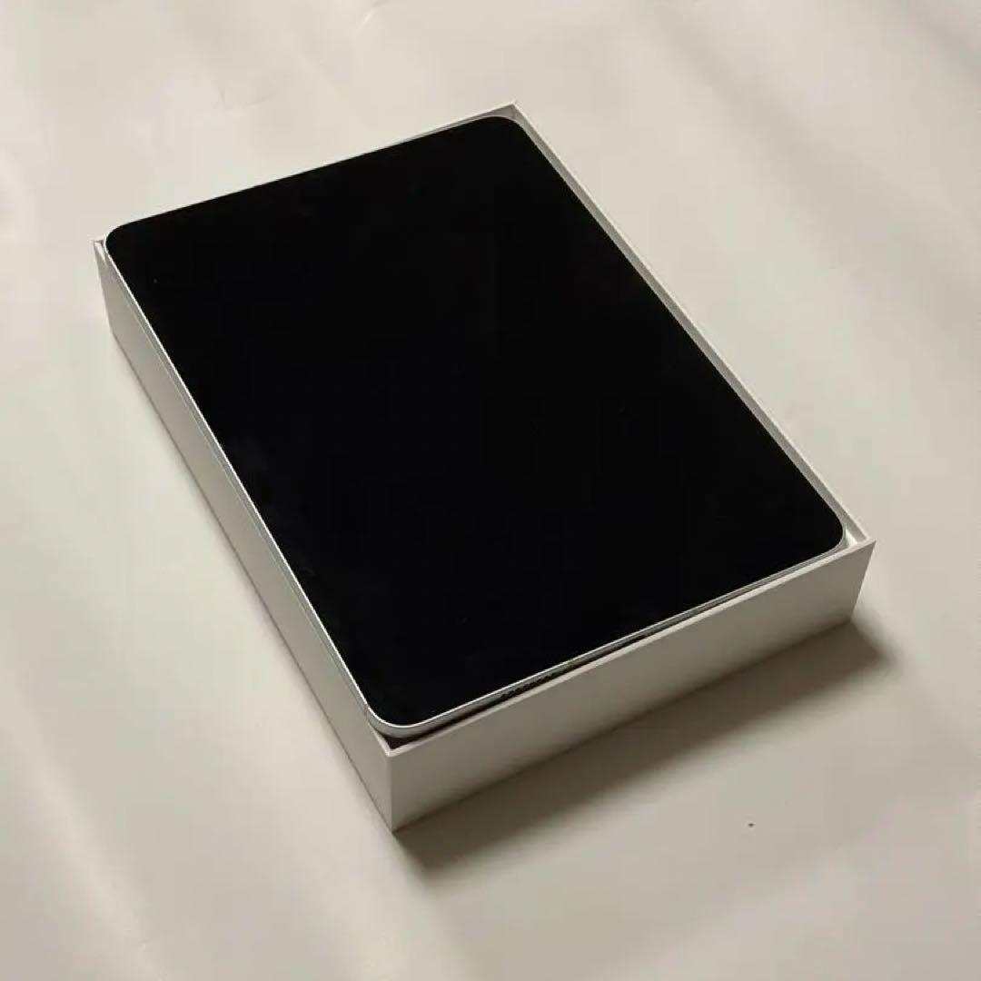 iPad Pro 11インチ 第3世代 256GB MHW83J/A セルラー