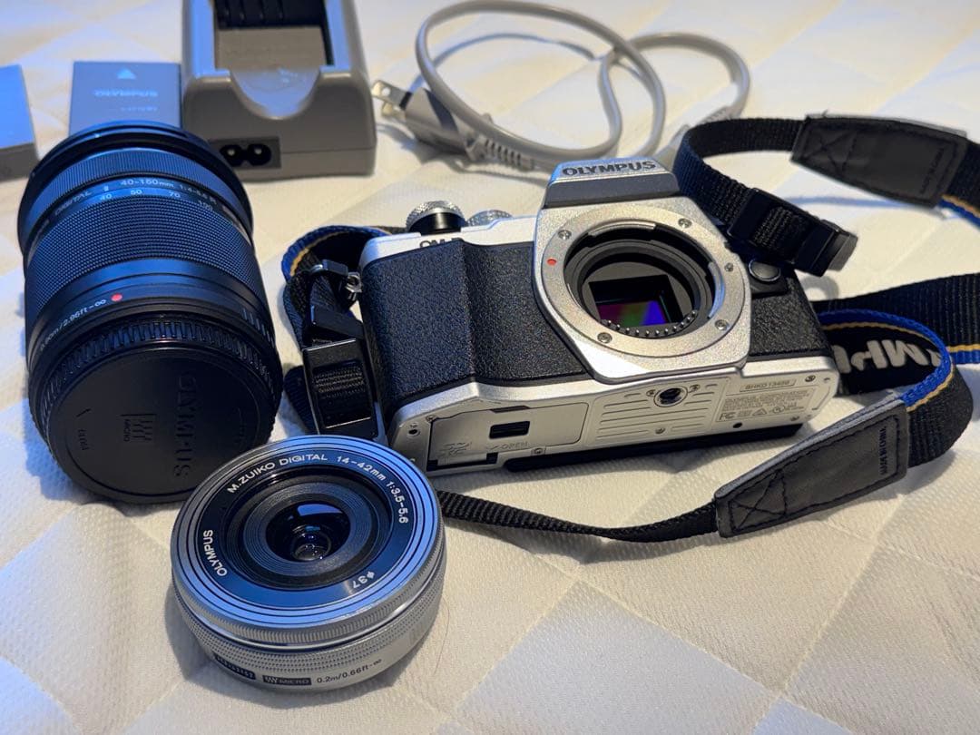 デジタルカメラ OLYMPUS OM-D E-M10 MarkII EZ