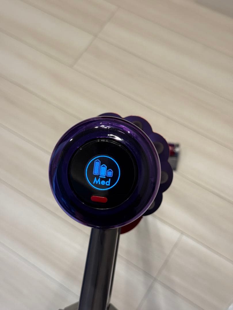 Dyson digital slim fluffy V18 スタンド付き