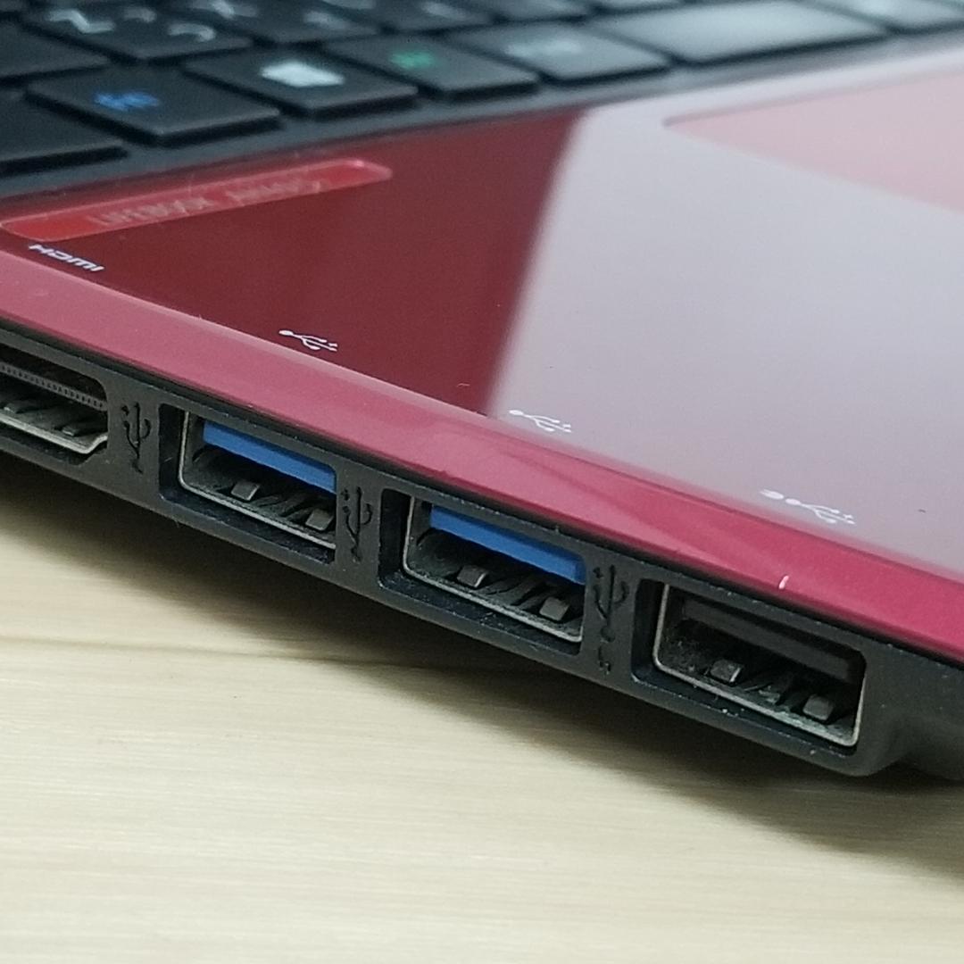 新品SSD Zorin DVD再生可 即使用可ノートPC 富士通 (B1702)