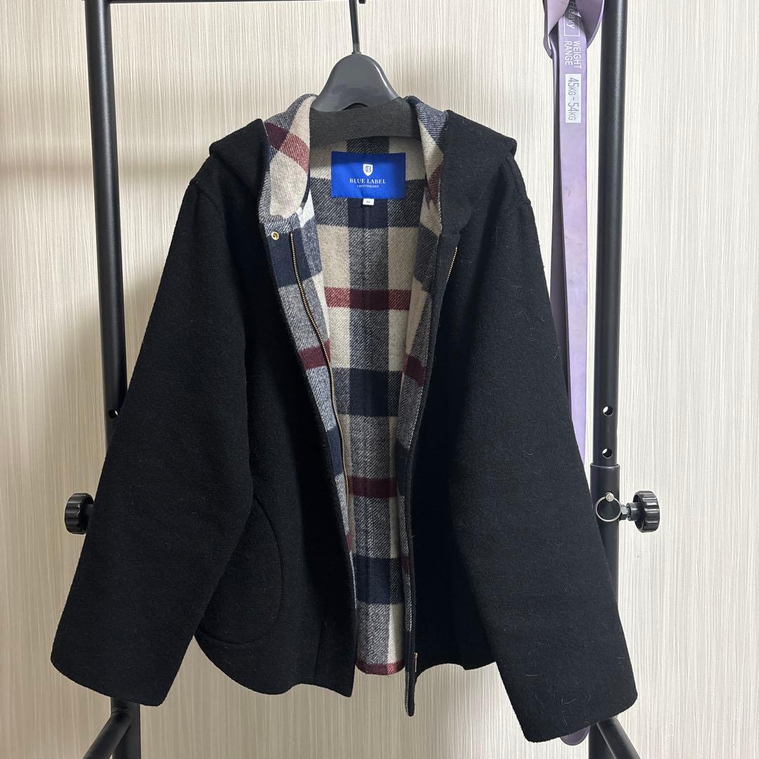 ブルーレーベルクレストブリッジ フード付きコート