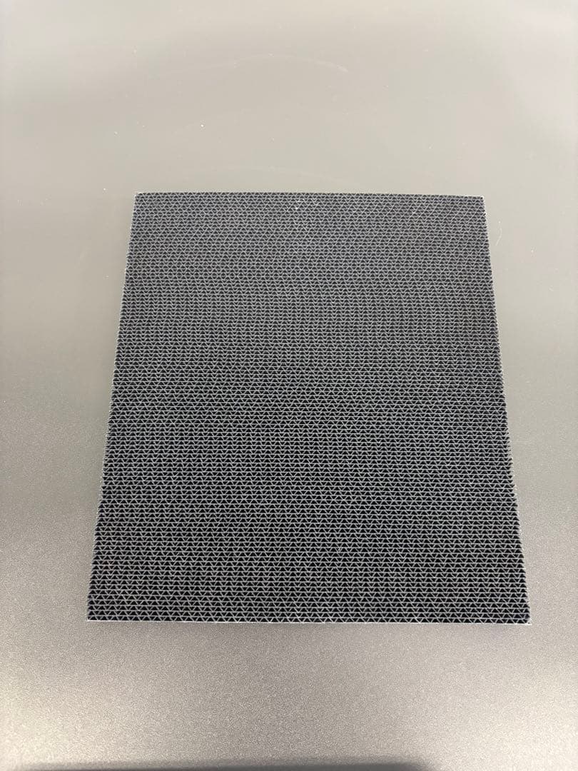 【ほぼ新品】DAIKIN ダイキン　空気清浄機 MCK70ZE2-W