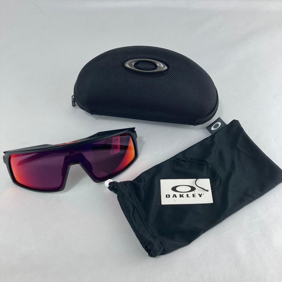 【極美品】OAKLEYオークリー サングラス　Sutroスートロ　プリズムロード