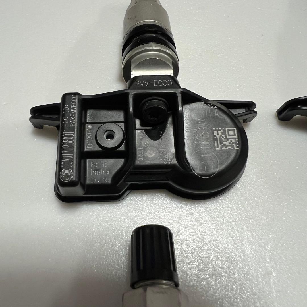 レクサスUX使用 レクサス純正 空気圧センサー PMV-E000 ４個セット