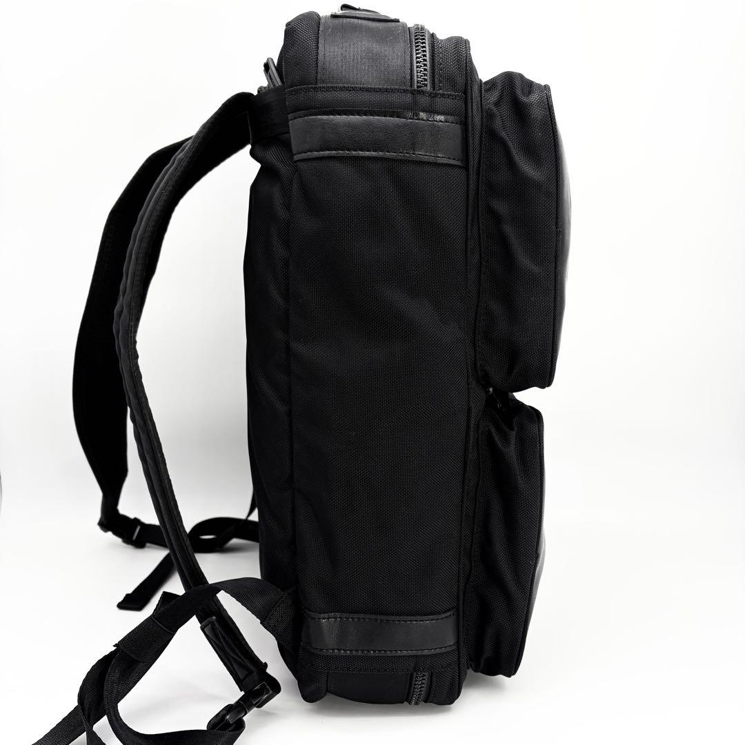 【美品】ブリーフィング TRINITY COMP ブラックライン リュック