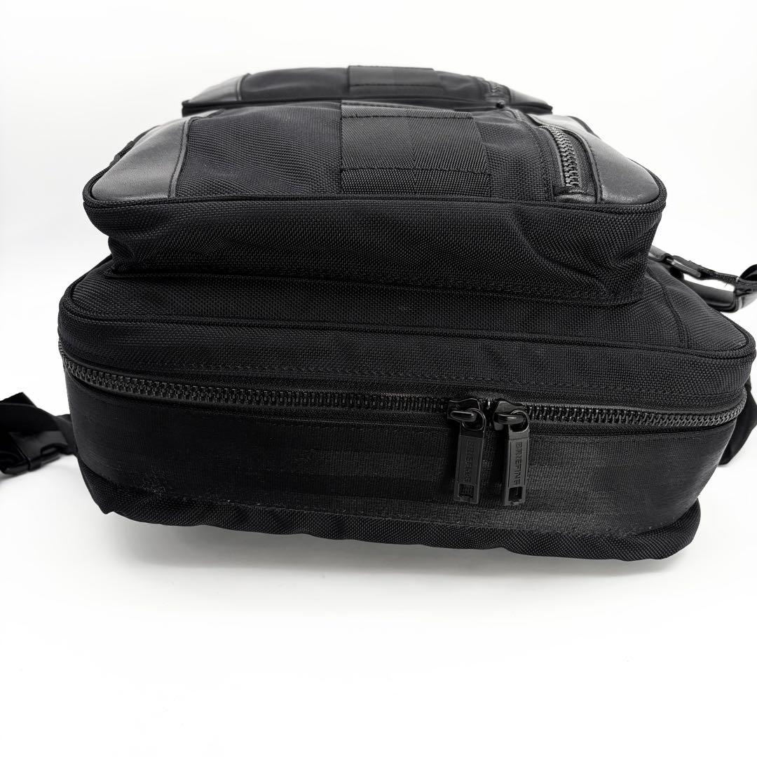 【美品】ブリーフィング TRINITY COMP ブラックライン リュック