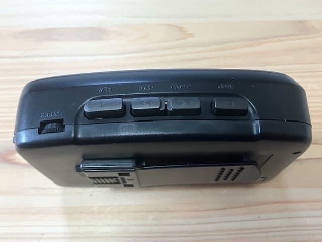 超重低音機 整備済完全動作品 AIWA HS-RS250 ラジオ内蔵 ブラック