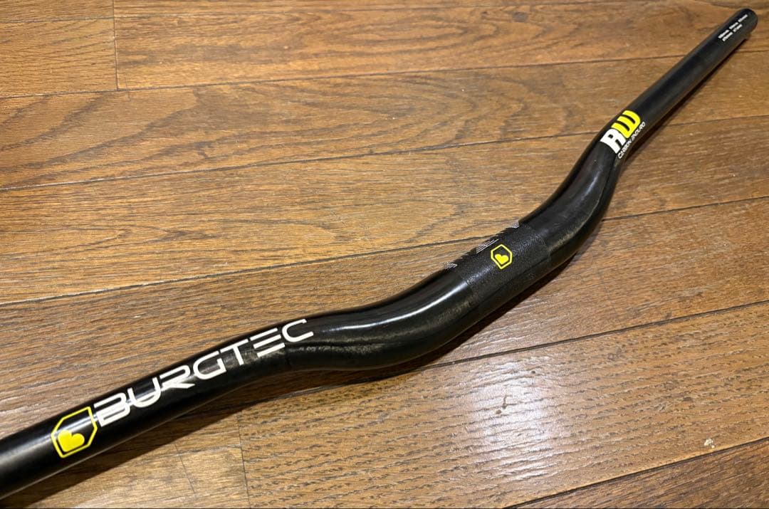 BURGTEC RIDEWIDE CARBON ENDURO ライザーバー