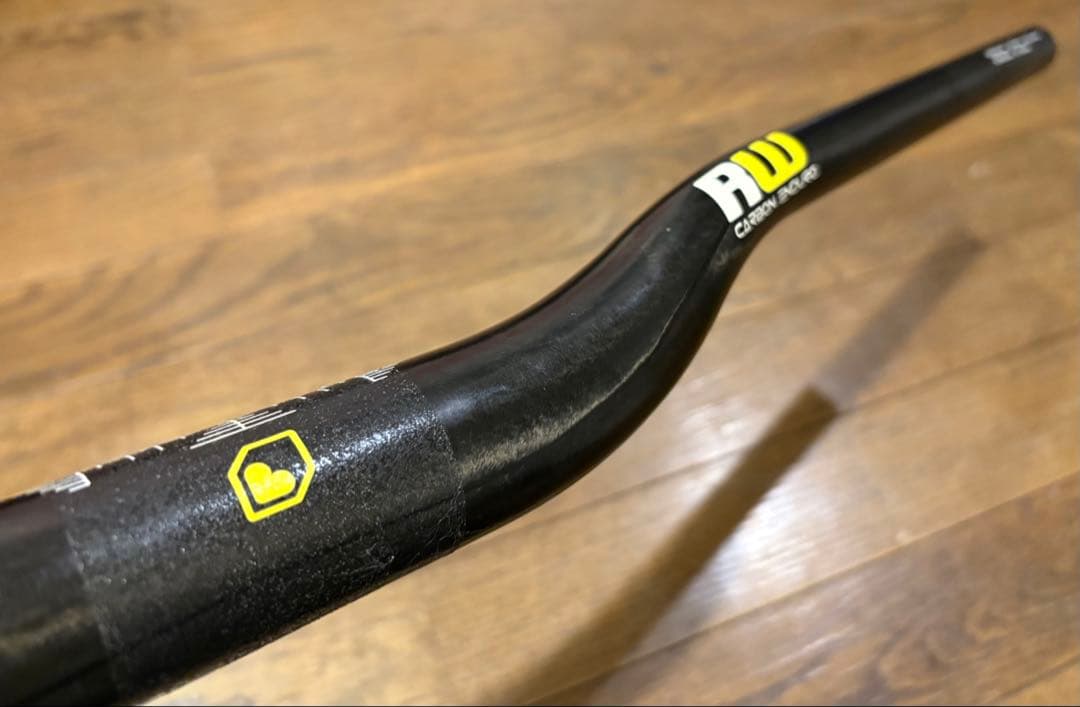 BURGTEC RIDEWIDE CARBON ENDURO ライザーバー