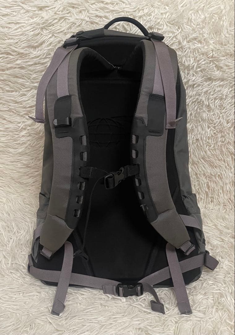 アークテリクス BEAMS ビームス 別注 アロー 22 バックパック グレー