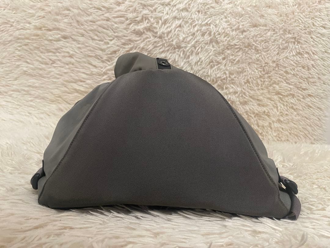 アークテリクス BEAMS ビームス 別注 アロー 22 バックパック グレー