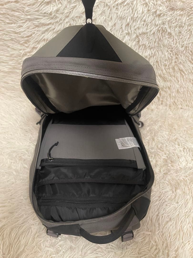 アークテリクス BEAMS ビームス 別注 アロー 22 バックパック グレー