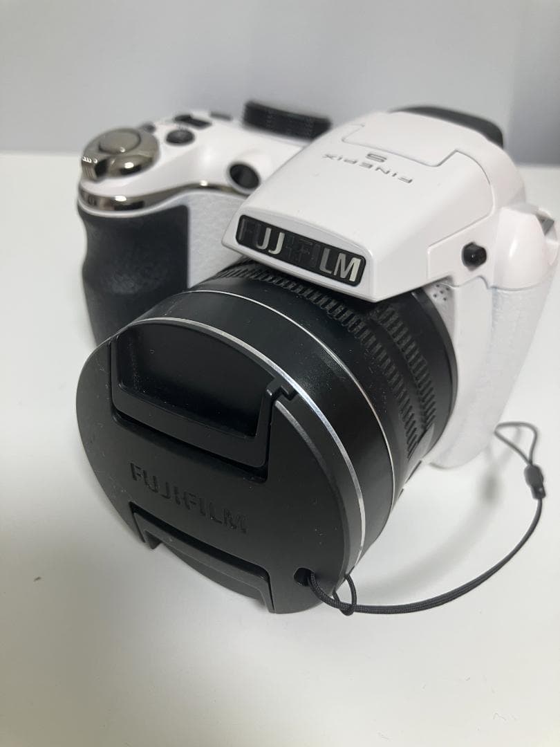 フジフイルム FinePix S4500 ホワイト