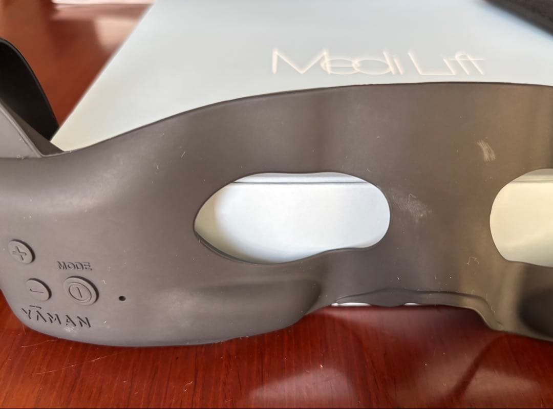 YA-MAN ヤーマン　メディリフトアイ　EPE-10BB