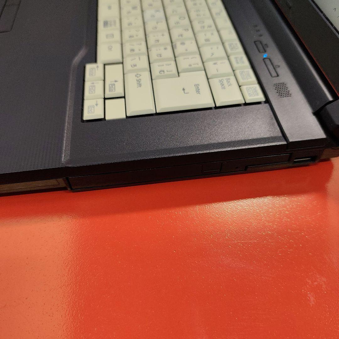 Windows11　オフィス付き　爆速SSD搭載 富士通 ノートパソコン