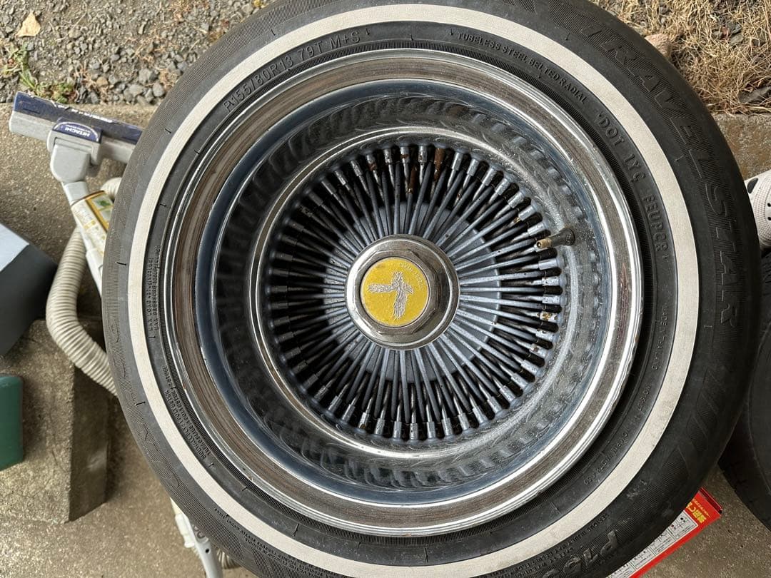 e*f様 ローライダーインパラ13インチタイヤ4本