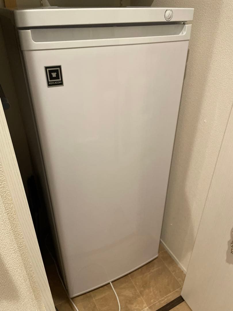 レマコム 冷凍庫　RCY-T168