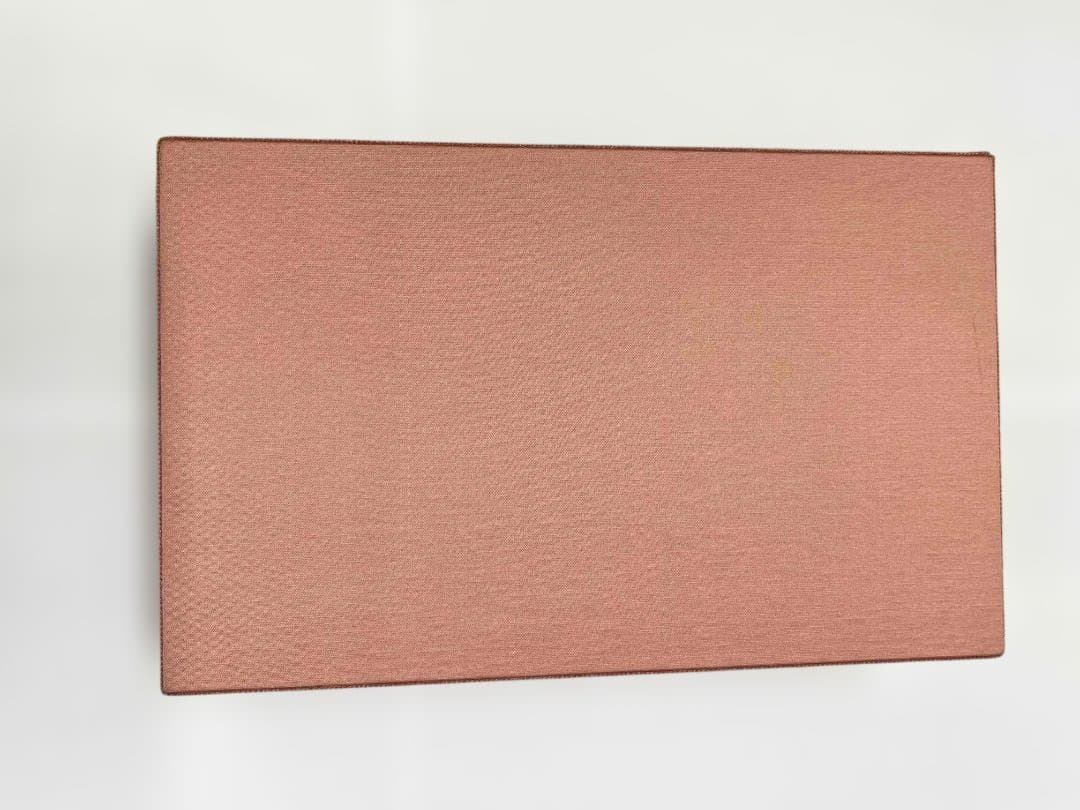 お*)様 GUCCI ポーチ 巾着 箱 グリーンサテン クラッチバッグ