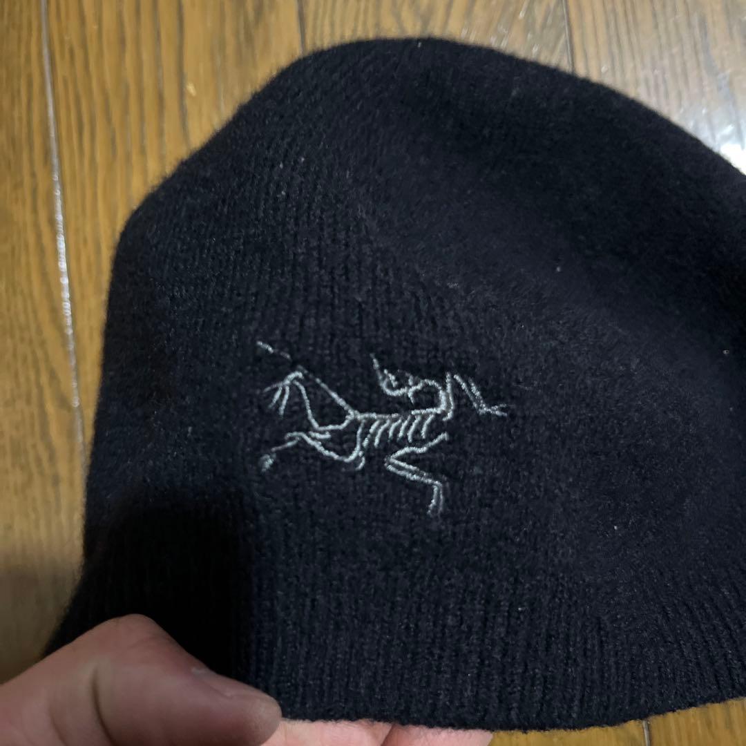 コ*タ様 アークテリクス　arc'teryx ビーニー スカルプトロゴ刺繍
