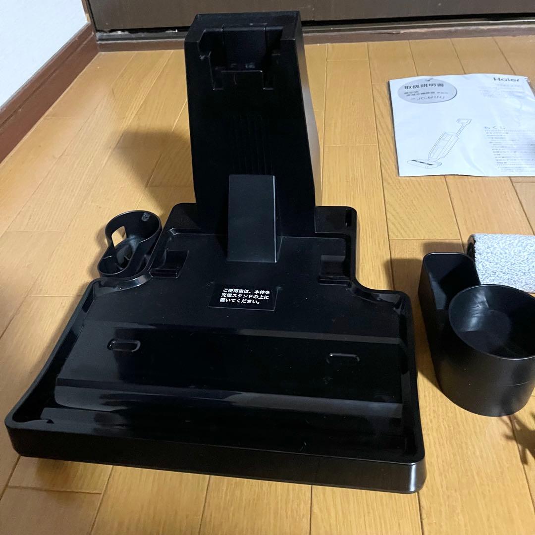 未使用品コードレス式 床拭き掃除機【MIZUKI/サイクロンレス式】JC-M1N