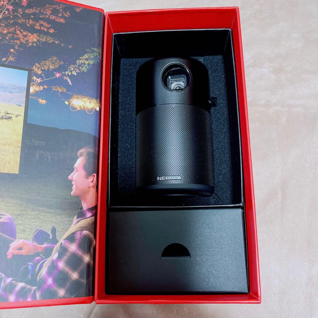 【美品】NEBULA Capsule プロジェクター　三脚セット　Anker