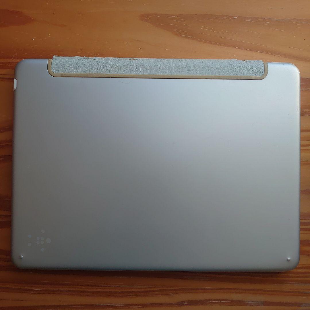 iPad Air 2、キーボード、赤色カバー付き