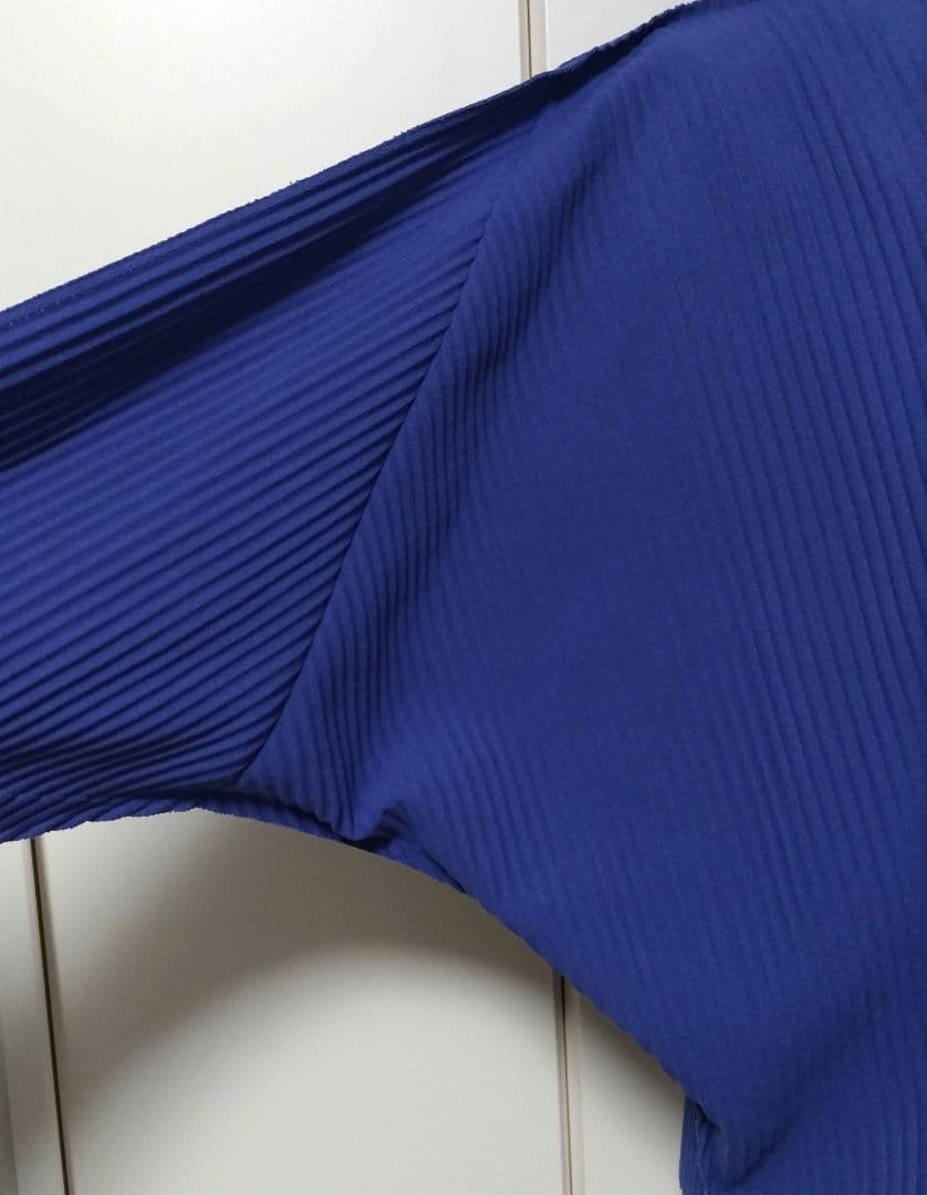 me by MIYAKE ISSEY プリーツドルマンカーディガンミヤケイッセイ