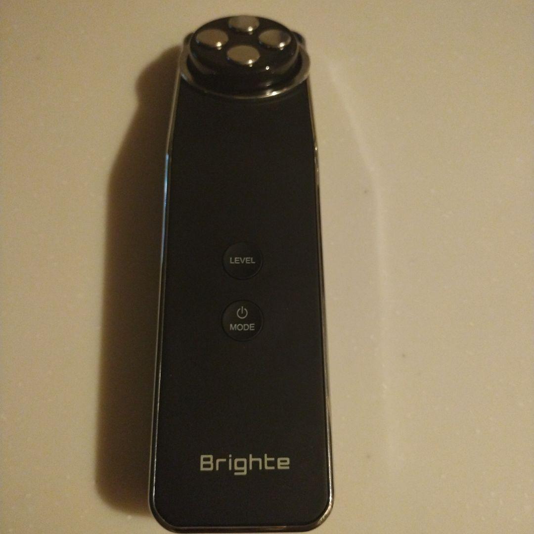 ルンバ　Brighte美顔器 ELEKI LIFT(エレキリフト)