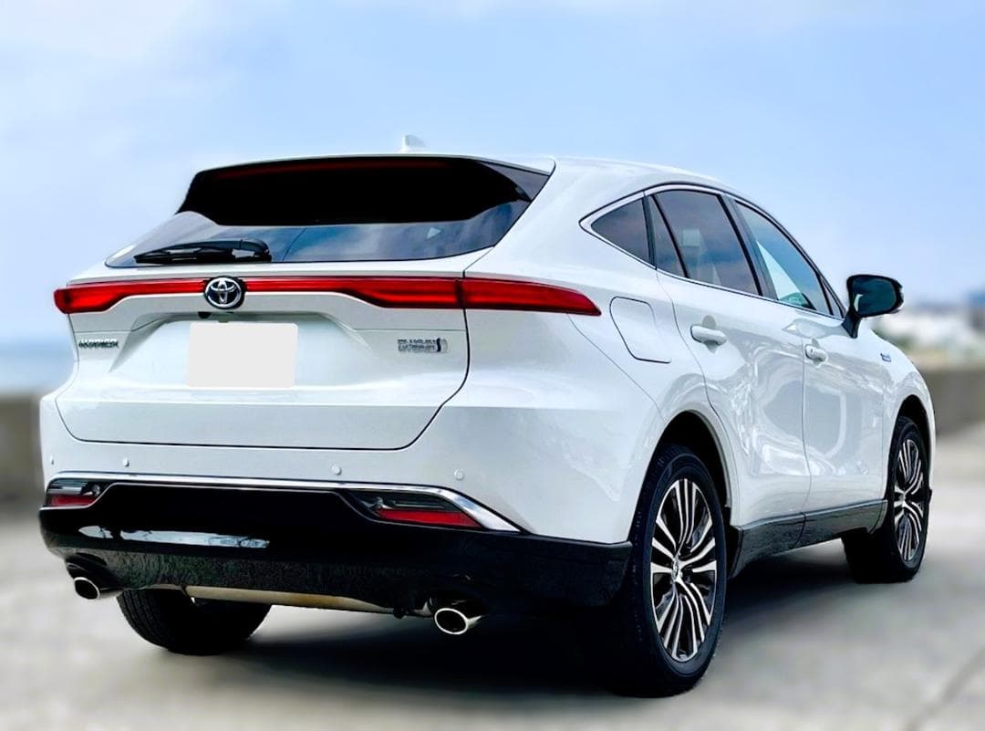 新品 トヨタ純正 ハリアー 80 PHEV リア バンパー ロア カバー リヤ