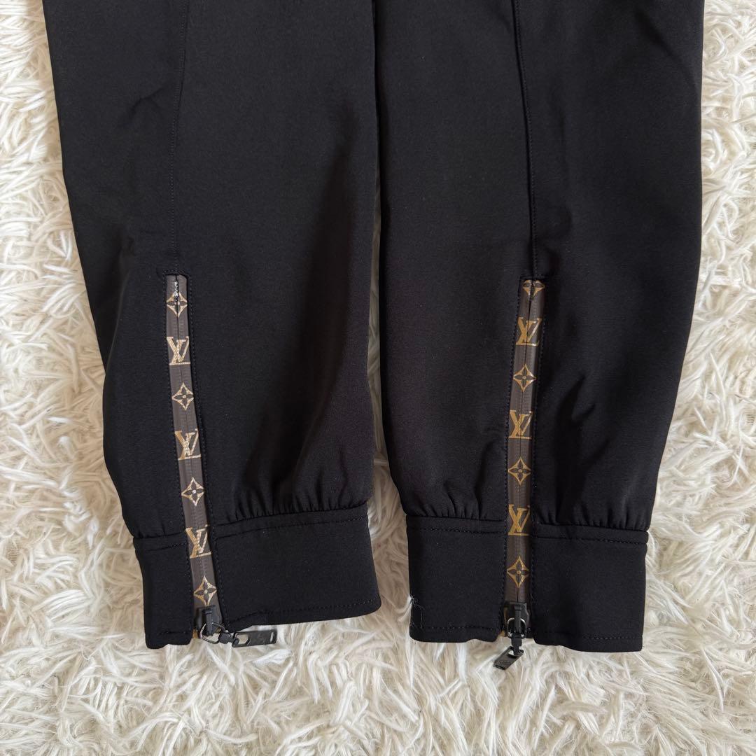 極美品　ルイヴィトン　カーゴパンツ　モノグラム　ブラック　Sサイズ　ジップ