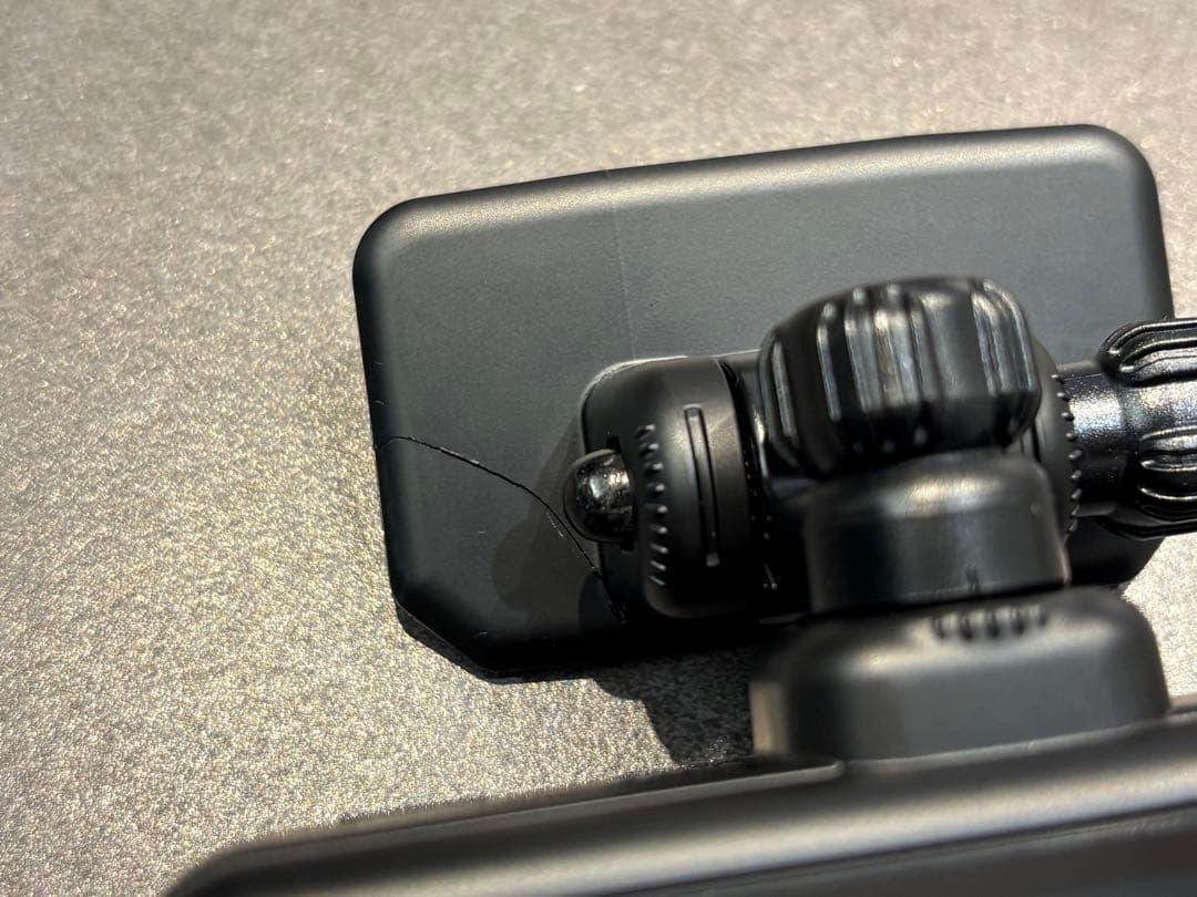 送料無料✨コムテック　前後ドライブレコーダー　ZDR055 両面テープ＆SD付き