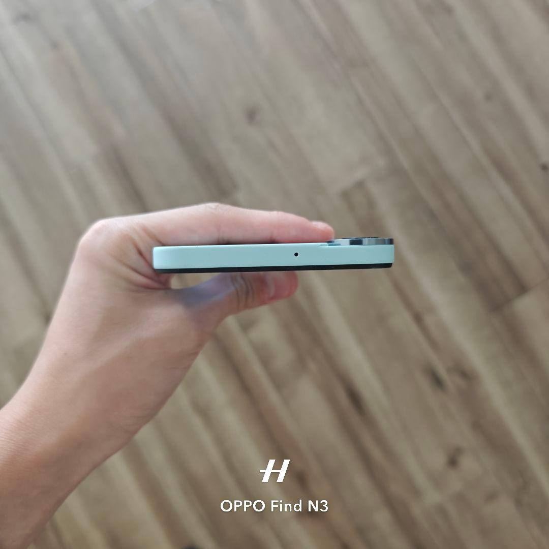 携帯電話本体 CMF Phone 1