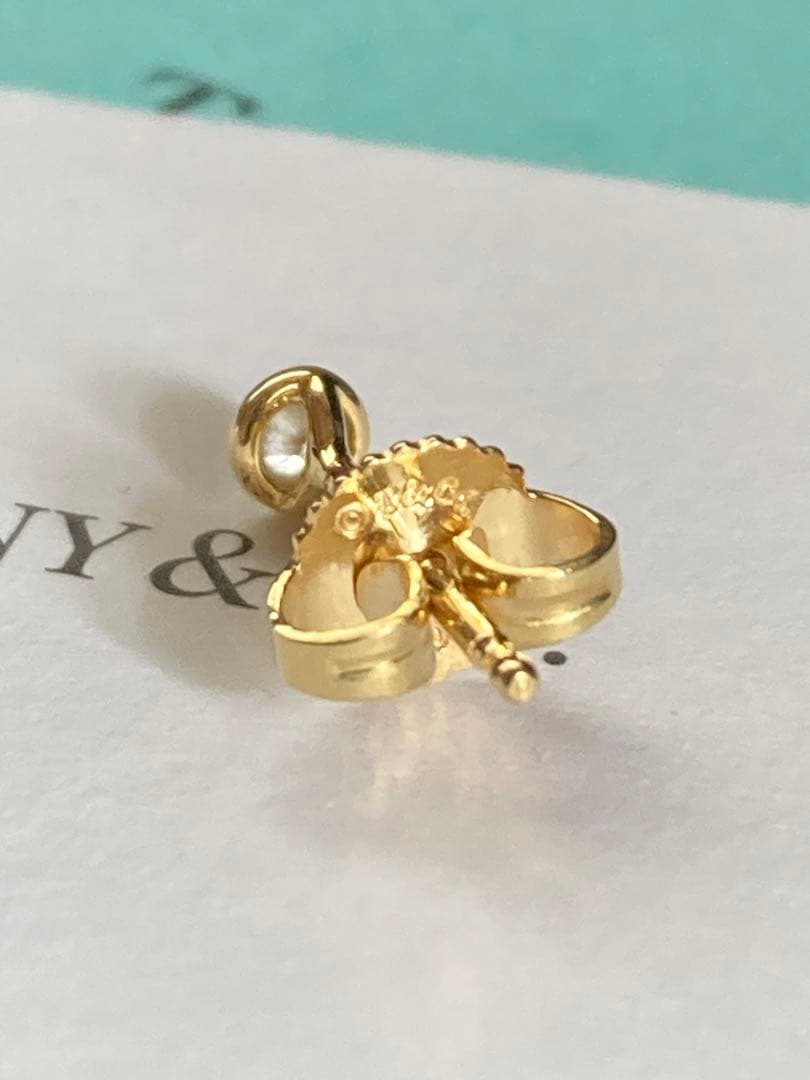 ティファニー バイザヤード ピアス　K18 片耳