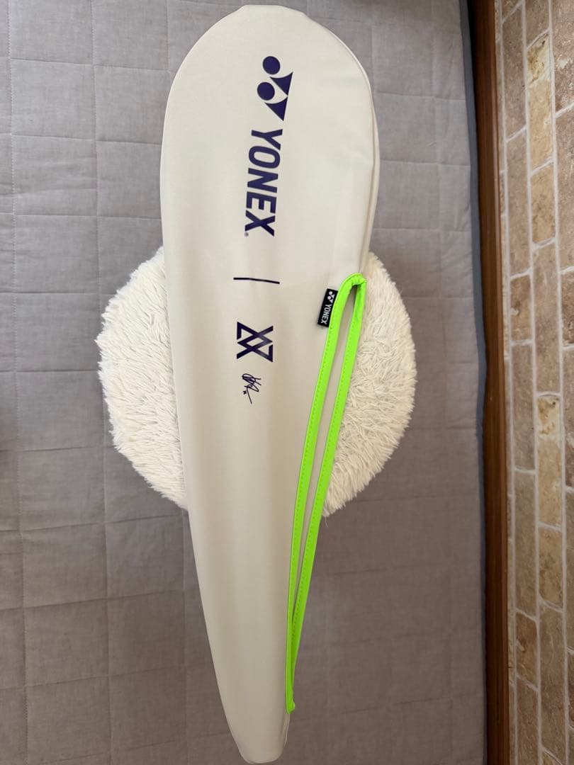 YONEX アストロクス100ZZ VA AX100ZVA 4U5